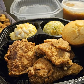 Busy Bee Cafe signature dishes Baked Chicken with Cornbread Dressing
BBQ Ribs
Pork Chops